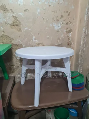 Bow Footed Plastic Table Plastic Dining Table (White)