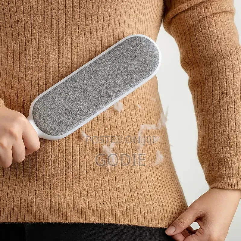 Reusable Double-Sided Lint Remover Brush