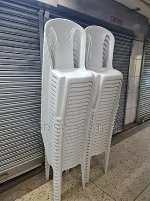 Common Plastic Chairs Plastic Chairs