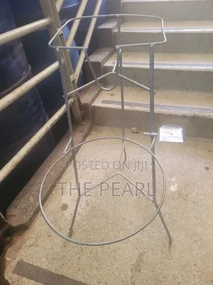 Mettallic Stand for Drums or Jerrycans