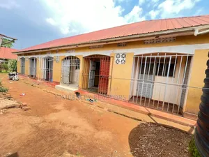 6bdrm Apartment in Central Division for sale