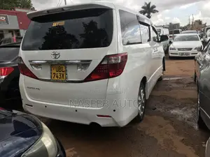 Toyota Alphard 2009 White