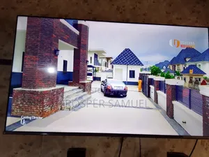 65 Inches Frameless Hisense Uhd4k With Inbuilt Free to Air Decoder