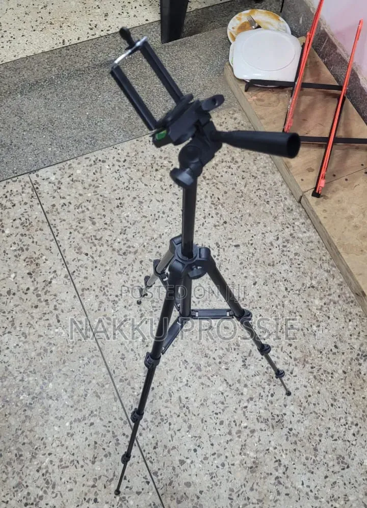 Tripod Stand