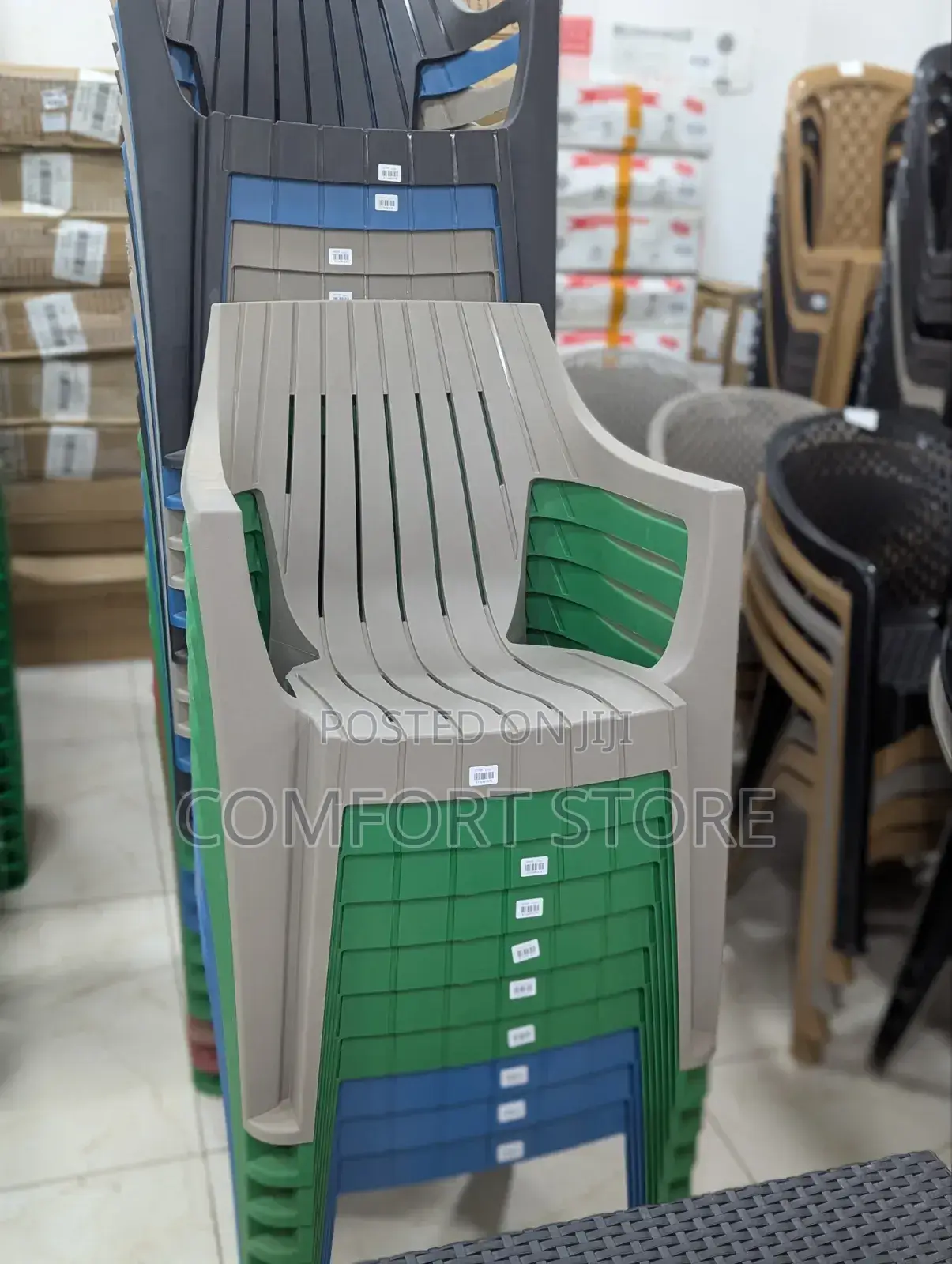 Dinner Plastic Chairs With Armrest