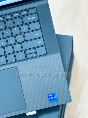 New Laptop Dell Precision 5560 16GB Intel Core i7 SSD 512GB