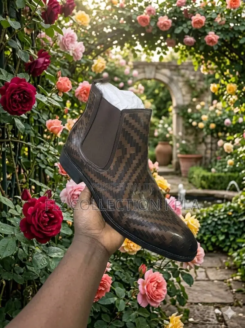 Python Prestige Chelsea Boot – Black