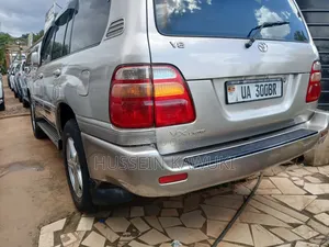 Toyota Land Cruiser Prado 2002 Silver