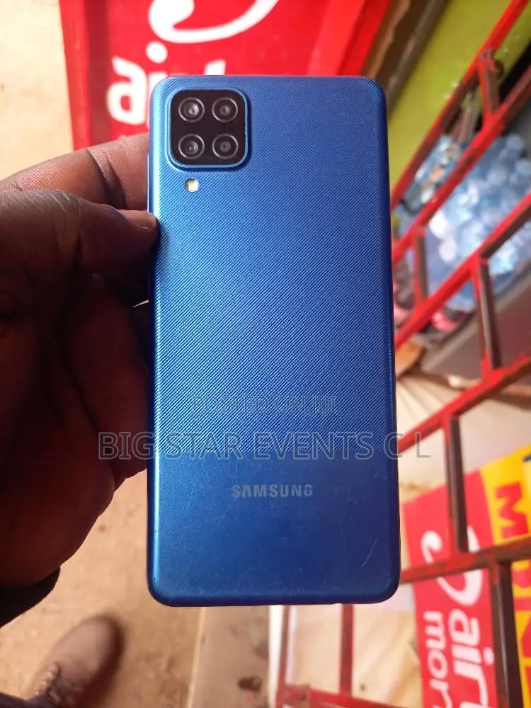 Samsung A10 32 GB Blue