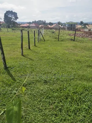 200by200ft Plot for Rent in Gayaza
