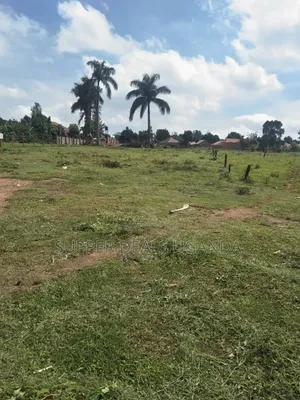 200by200ft Plot for Rent in Gayaza