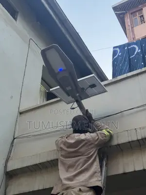 Solar Lights (Street Lights)