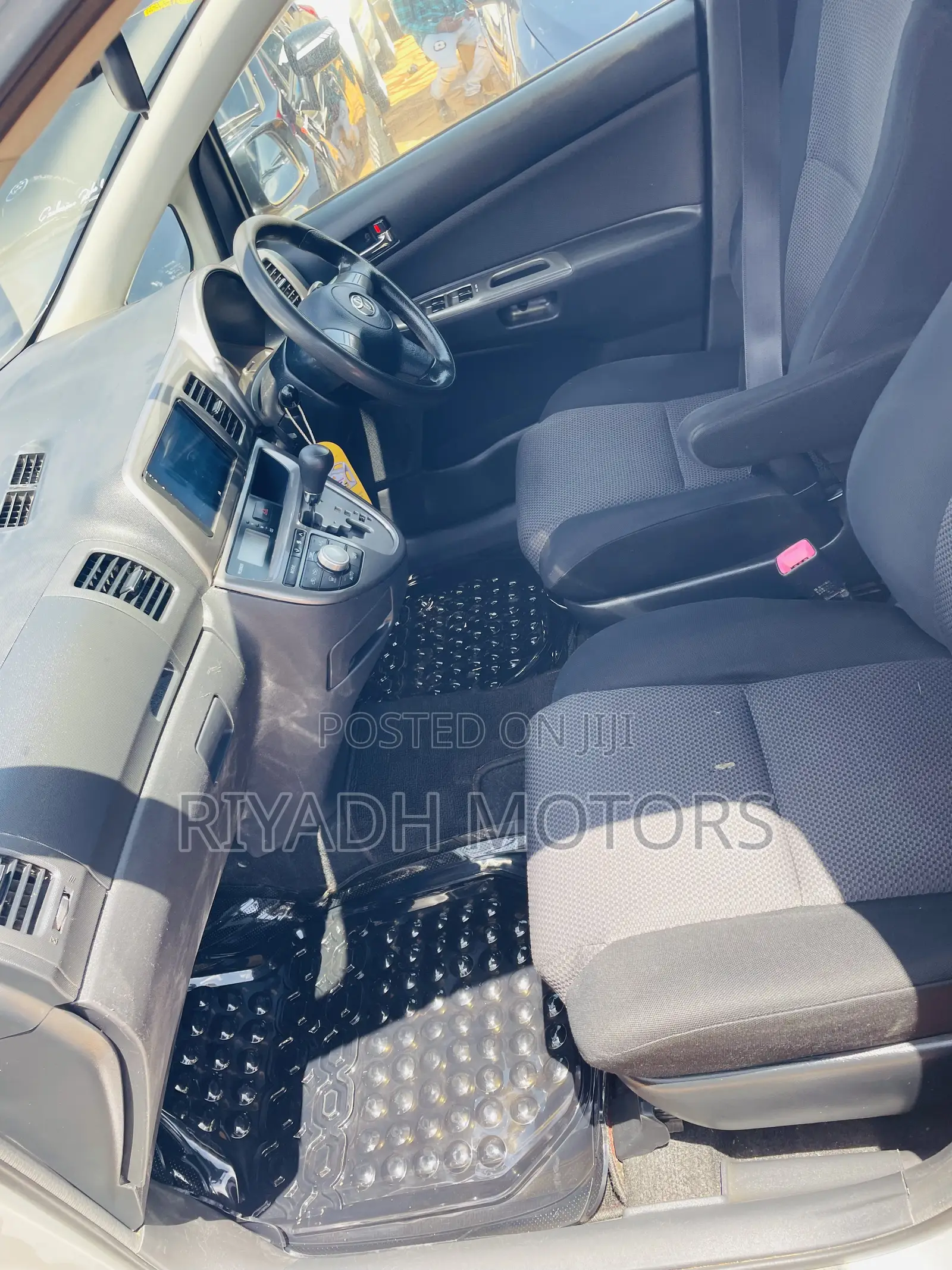 Toyota Wish 2008 Silver