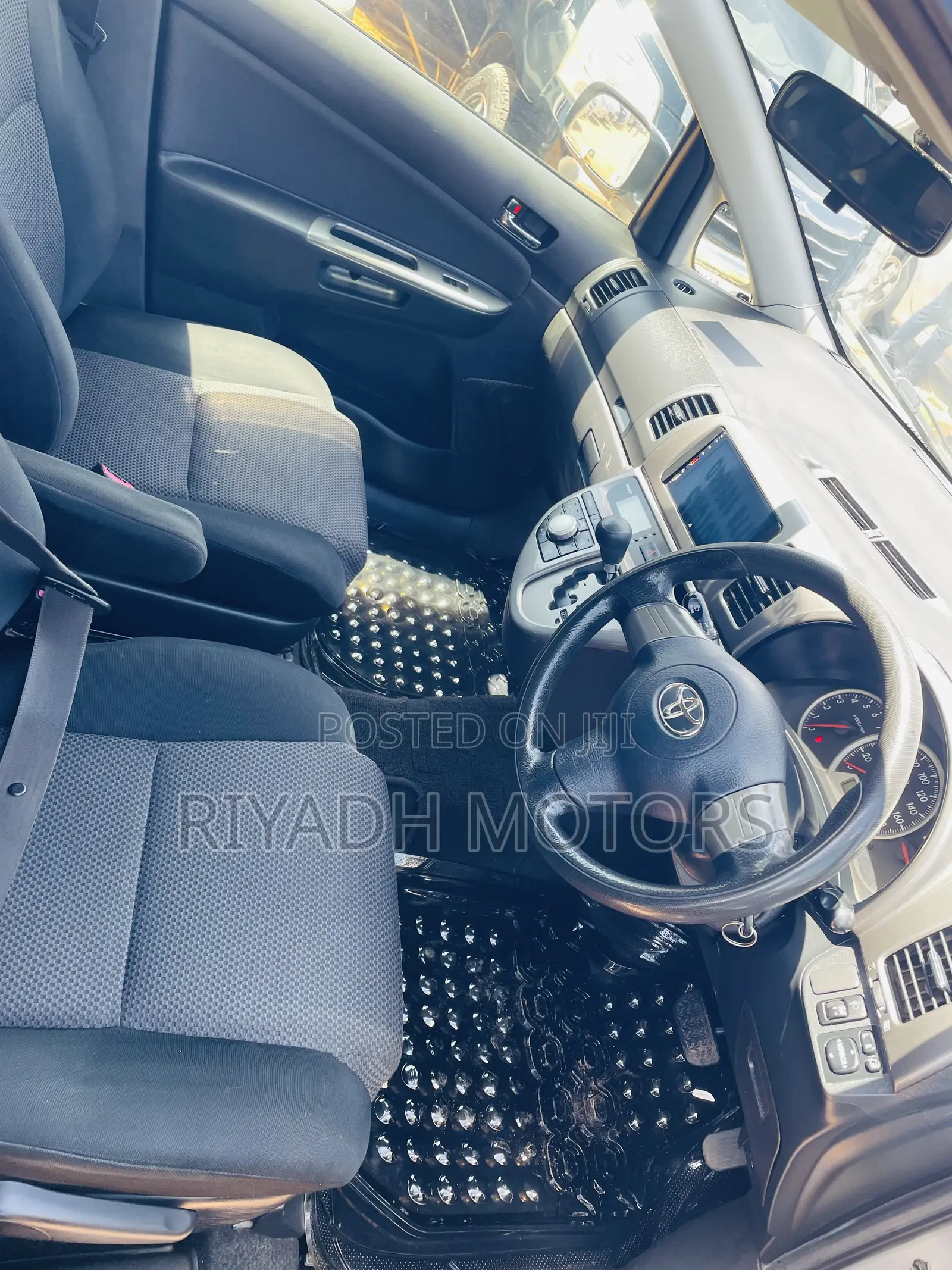 Toyota Wish 2008 Silver