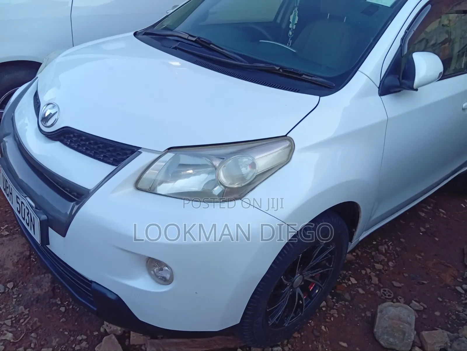 Toyota IST 2008 White