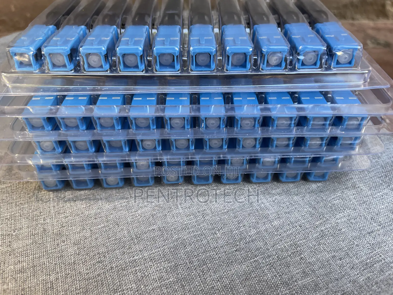 Fiber Optic Fast Connector FTTH Single Mode Fiber Optic Adapter