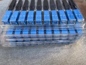 Fiber Optic Fast Connector FTTH Single Mode Fiber Optic Adapter