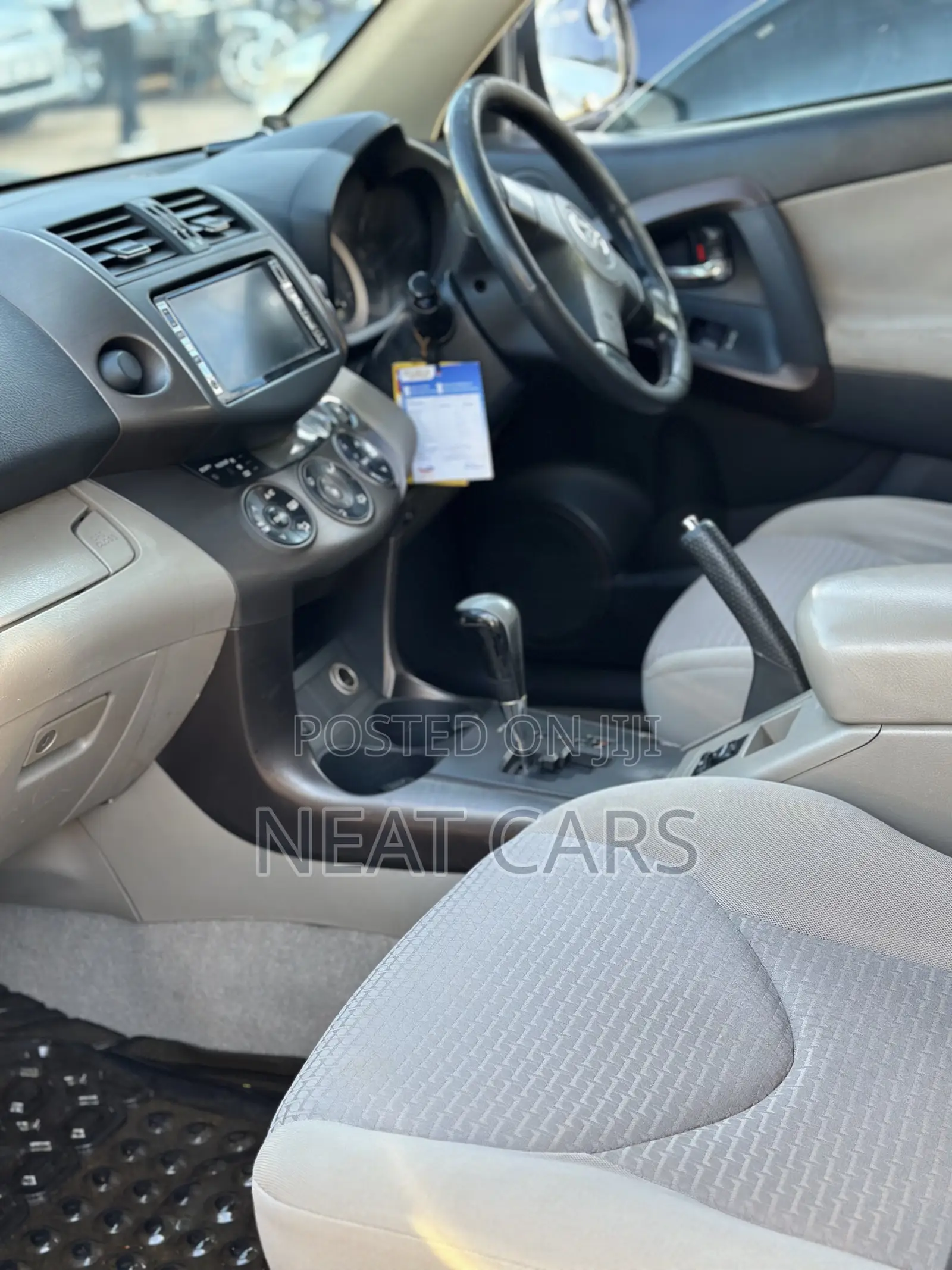 Toyota Vanguard 2008 Silver