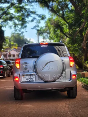Toyota RAV4 4x4 2009 Silver
