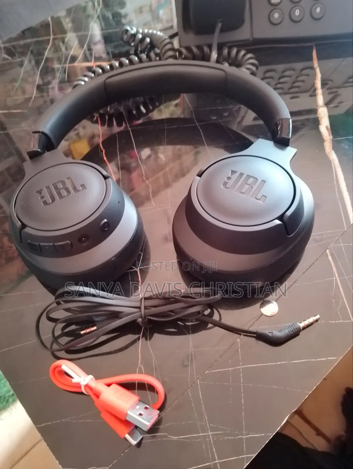 JBL Tune710bt