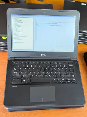 New Laptop Dell 4GB Intel Core i7 SSD 256GB