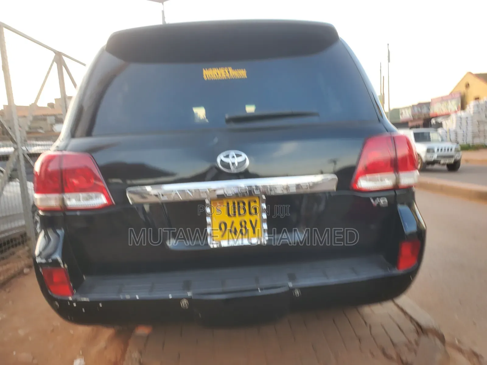 Toyota Land Cruiser 2010 Black