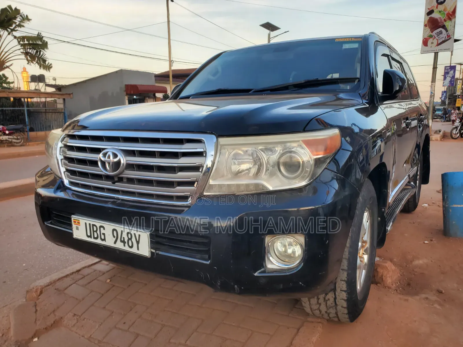 Toyota Land Cruiser 2010 Black