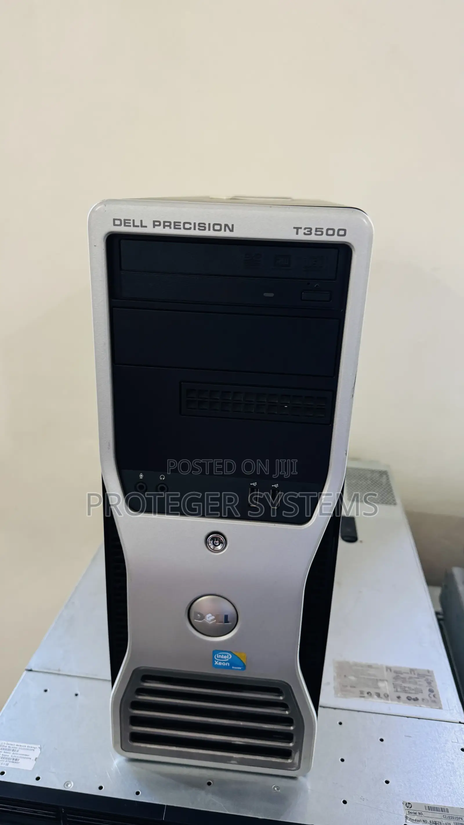 Server Dell VRTX 12GB Intel Xeon HDD 1T