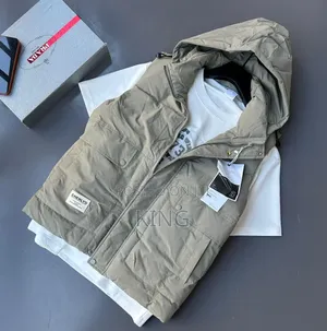 Hoody Half Jacket . Hoodie Removable