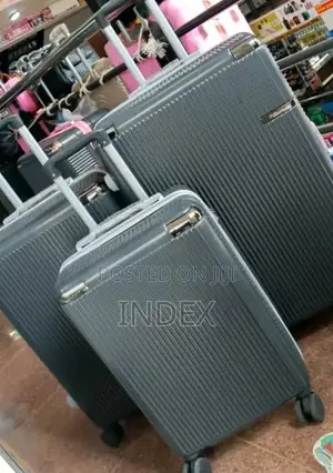 Set of 3 Hardshell Trolley Suitcases