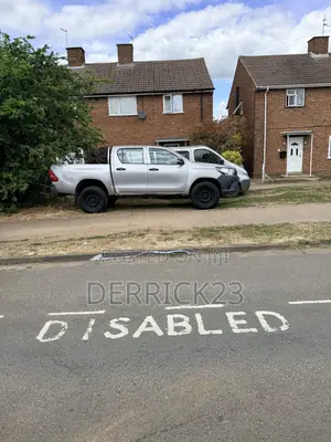 Toyota Hilux 2017 Silver