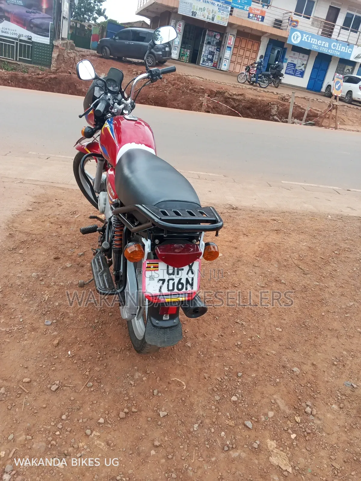 Bajaj Boxer 125 2023 Red