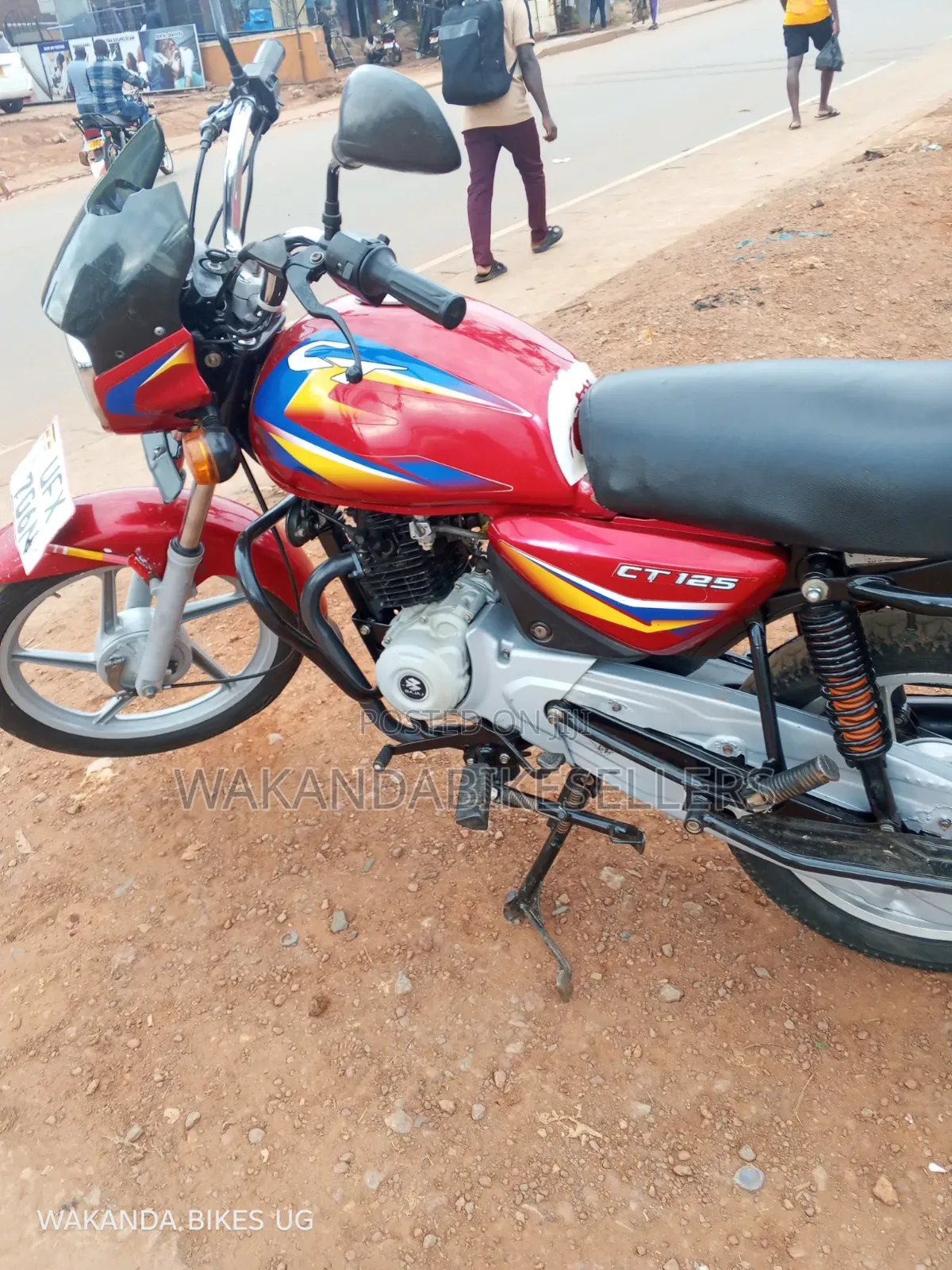 Bajaj Boxer 125 2023 Red