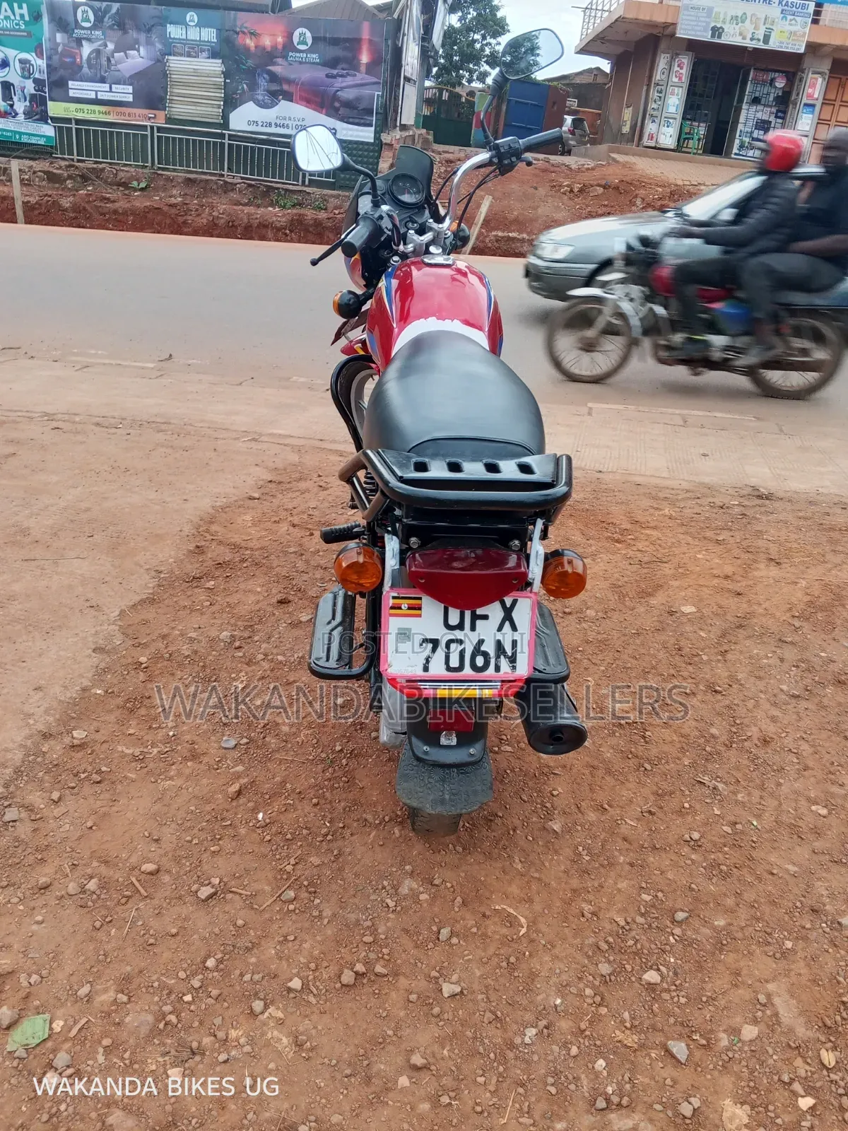 Bajaj Boxer 125 2023 Red