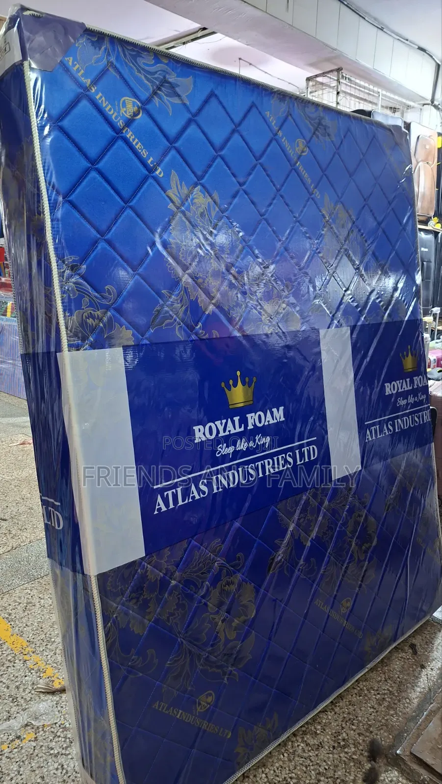 Quilted Royal Foam 6*4*6. Inches
