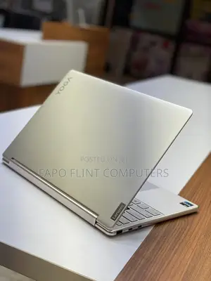 Laptop Lenovo Yoga 9i 16GB Intel Core i7 SSD 512GB