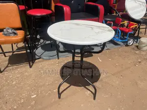 Mable Table