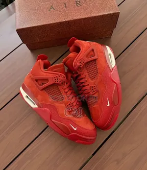 Nike Air Jordan 4 Retro Sp "Nigel Sylvester Brick by Brick" Sneakers.