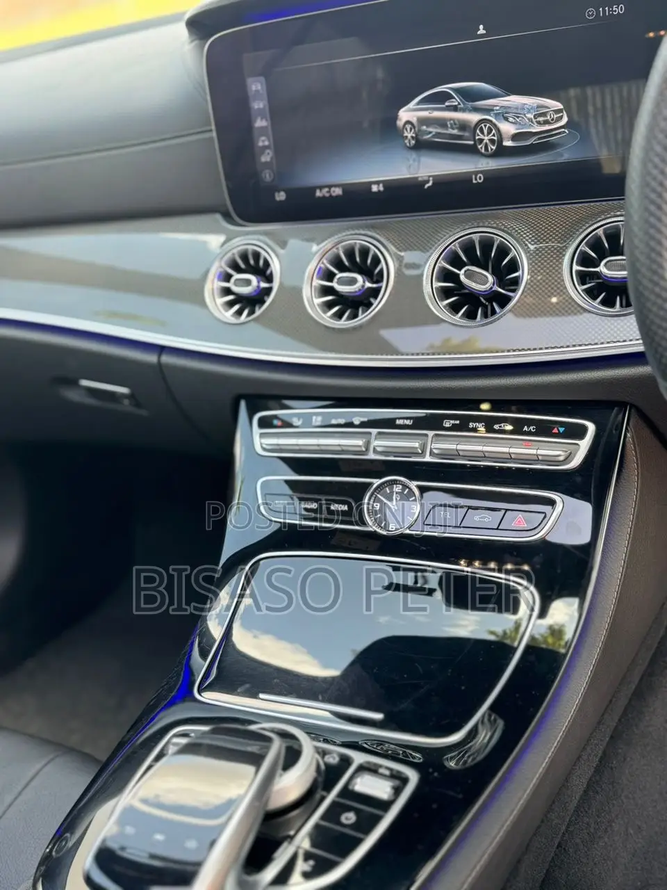 Mercedes-Benz E300 2019 White