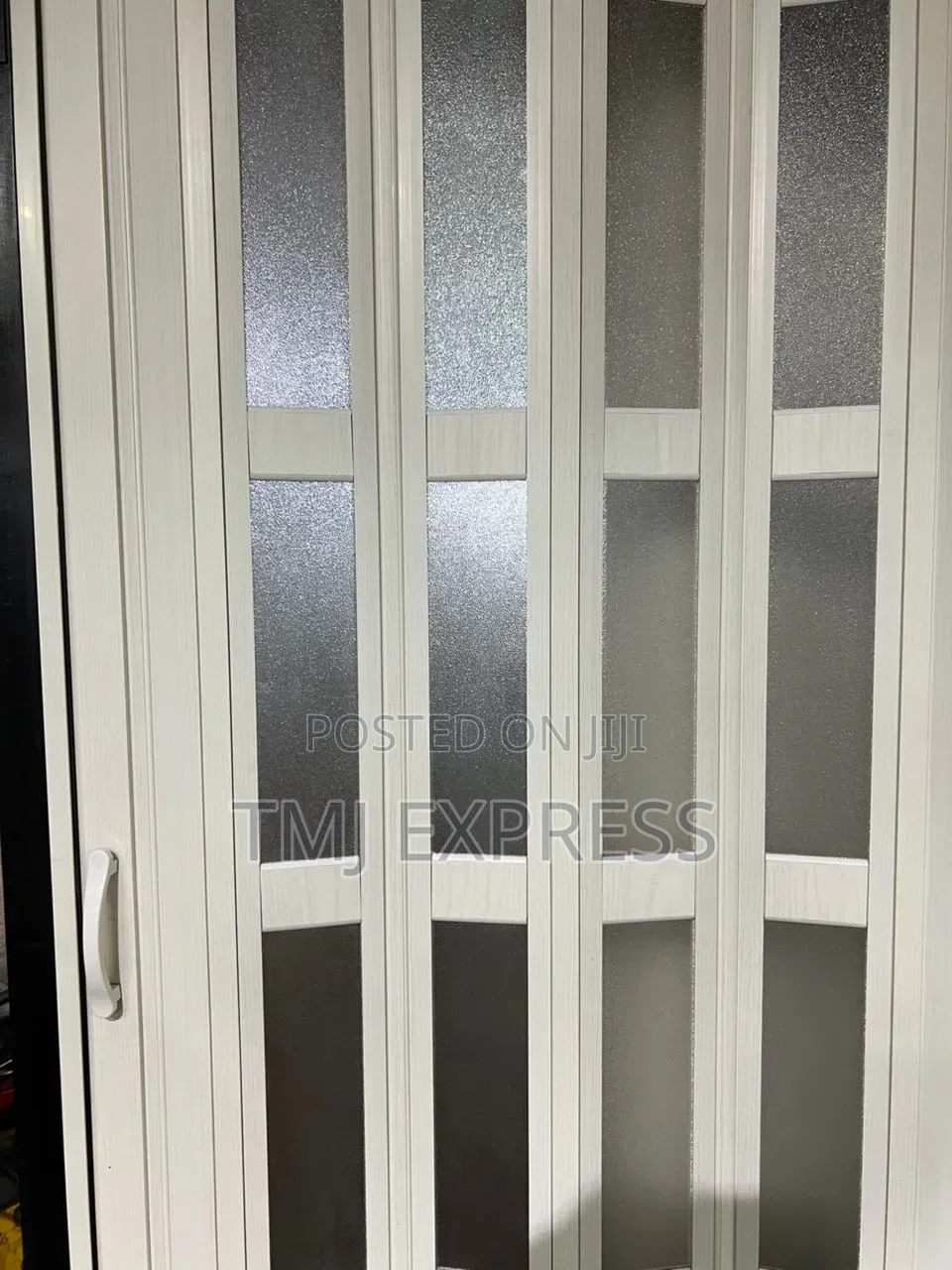 Foldable Birth Room Doors With Frame