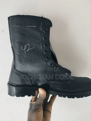 Security Boot Shoes