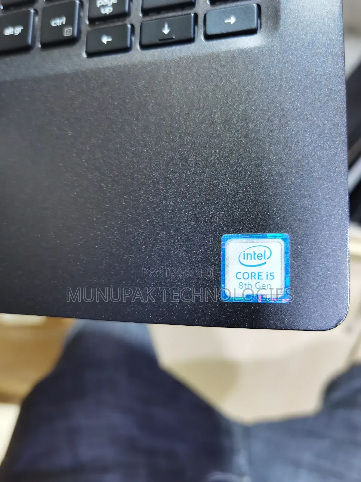 Laptop Dell Latitude E5300 8GB Intel Core i5 SSD 256GB