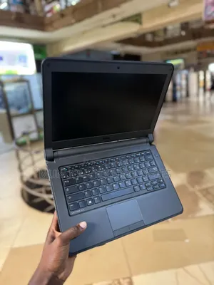 Laptop Dell Latitude 13 3340 8GB Intel Core i3 HDD 500GB