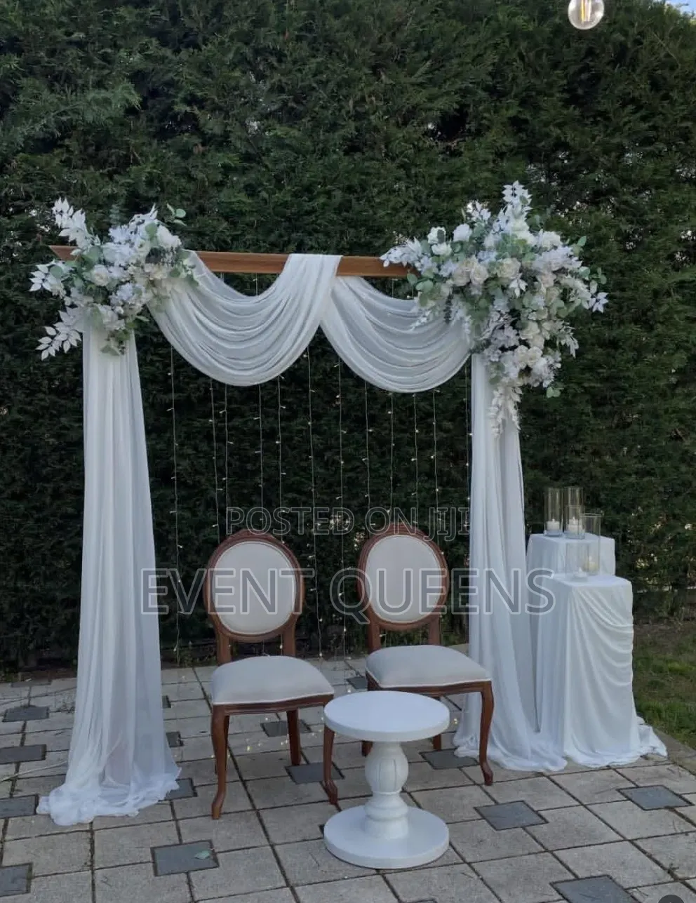 Simple And Elegant Decorations