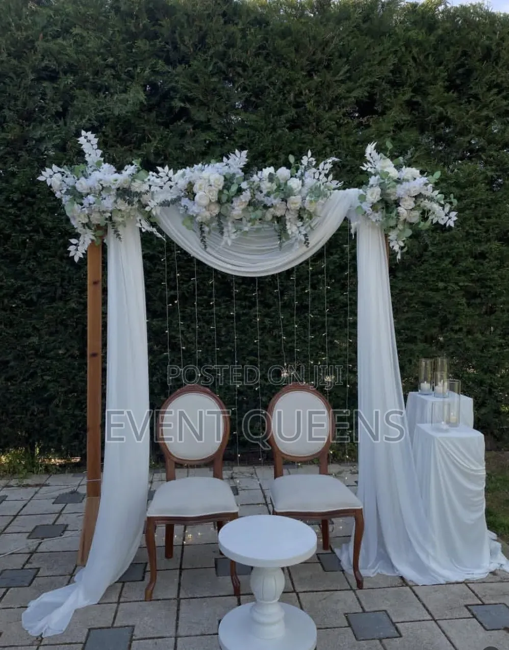 Simple And Elegant Decorations
