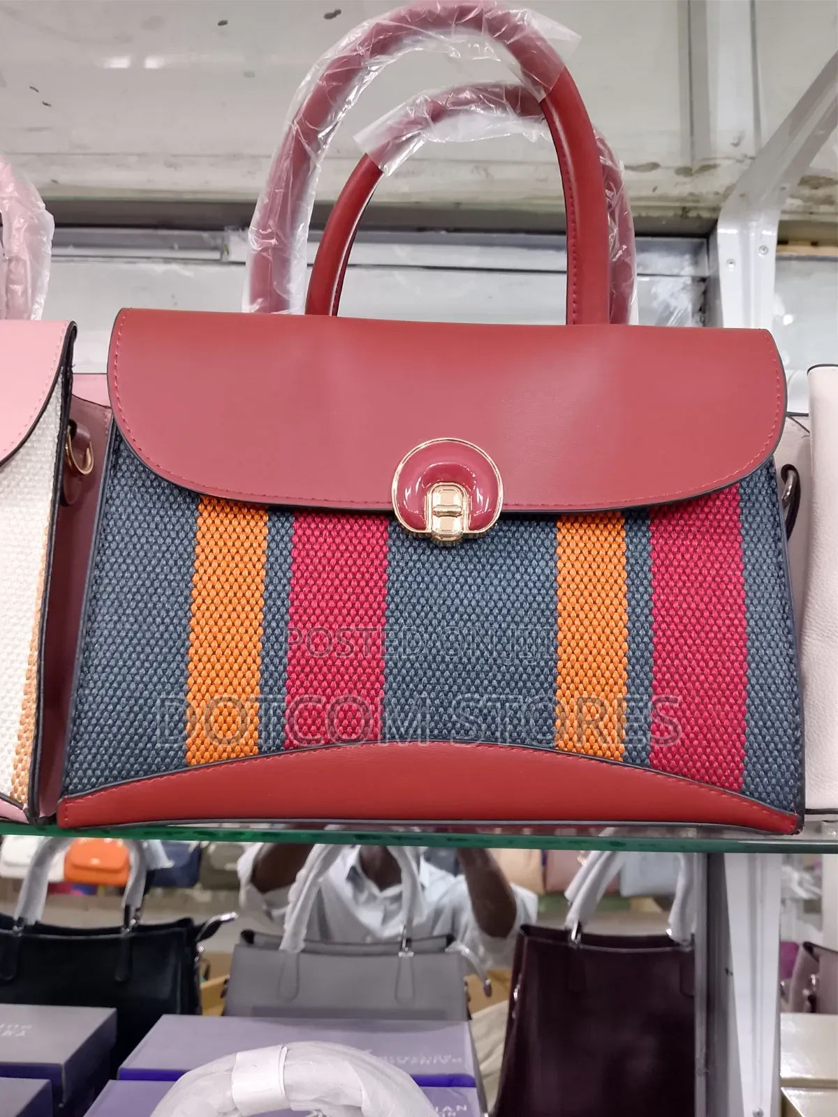 Sleek Women's Handbag