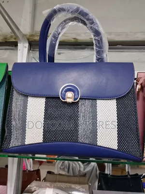 Sleek Women's Handbag