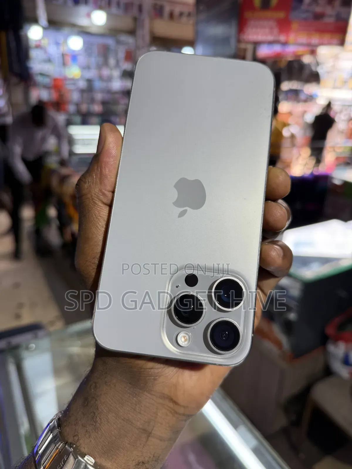 Apple iPhone 15 Pro Max 256 GB Silver