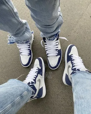 Nike Air Jordan 1 Retro High Co.Jp "Midnight Navy" Sneakers