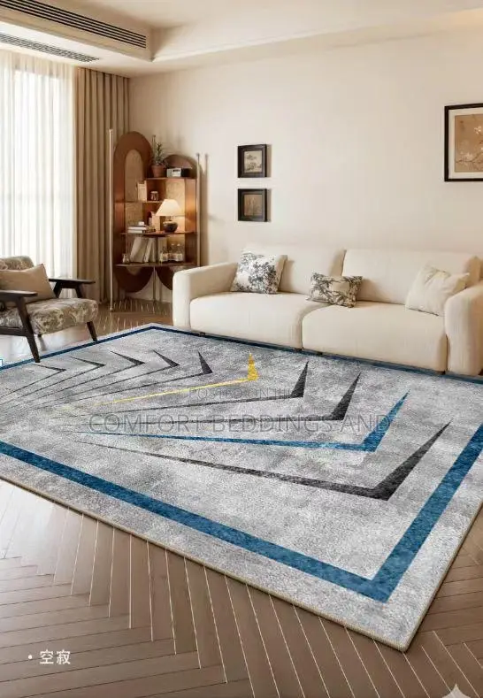 Smooth Arrow Centre Carpets